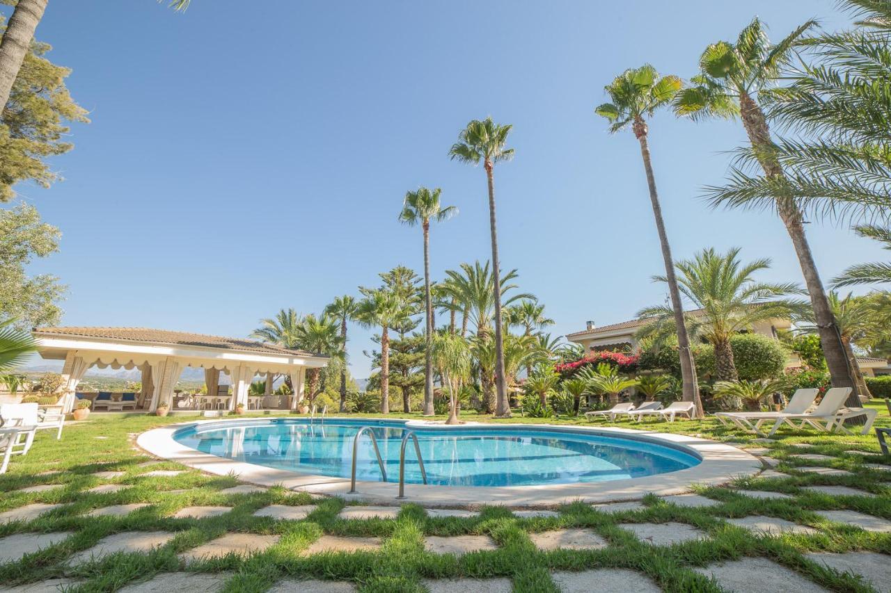 Villa Aldar El Albir Екстериор снимка
